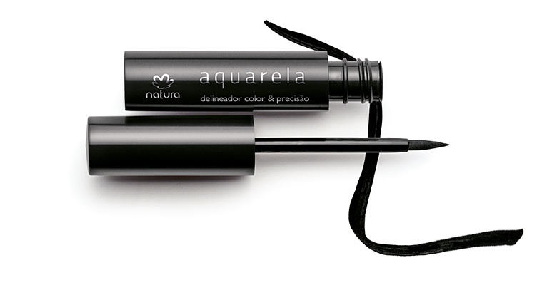 Lápis ou delineador: quando usar cada produto no make dos olhos | Natura  Brasil